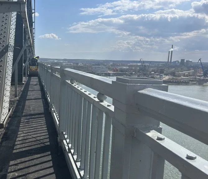 Railing Renovation at the Danube Bridge